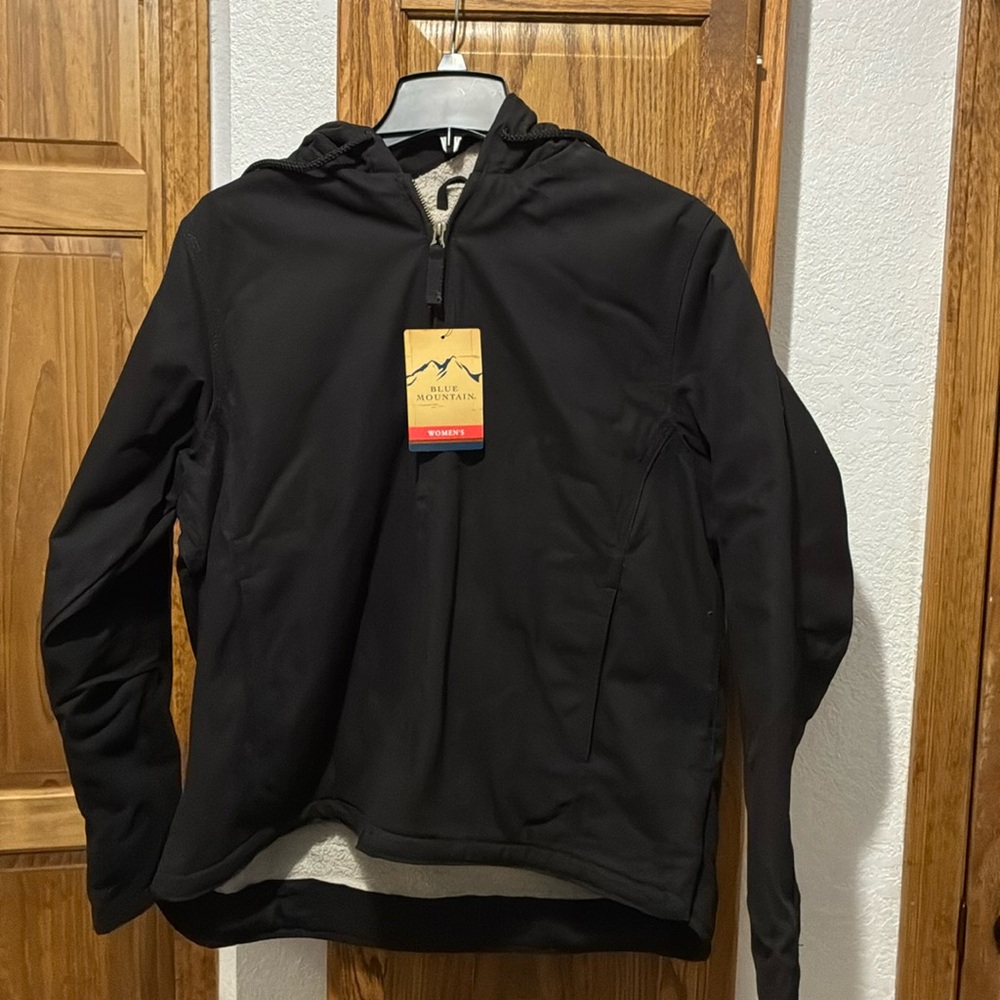 Women’s blue mountain winter coat